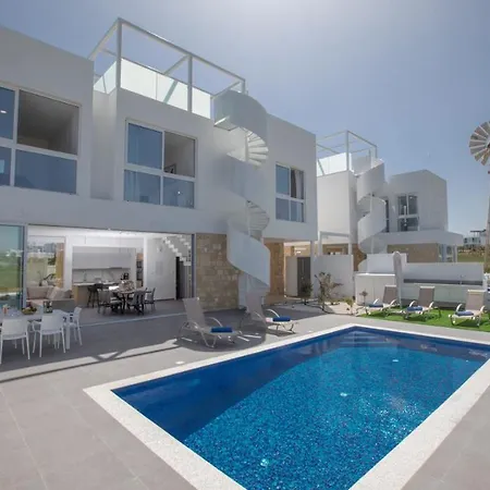 Vie Bleu Vb14 New 3 Bedroom In The Center Of Villa *