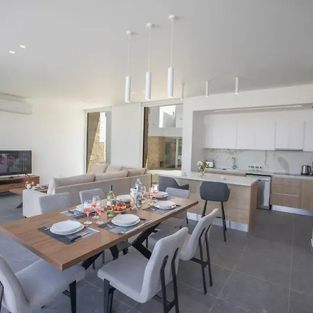 Vie Bleu Vb14 New 3 Bedroom In The Center Of Villa *