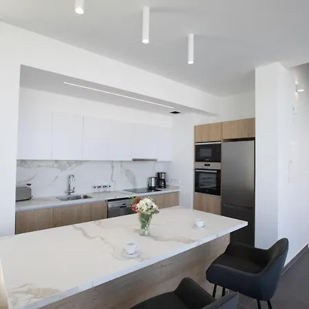 Vie Bleu Vb14 New 3 Bedroom In The Center Of Villa *